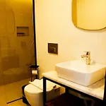 Glitz Hotel