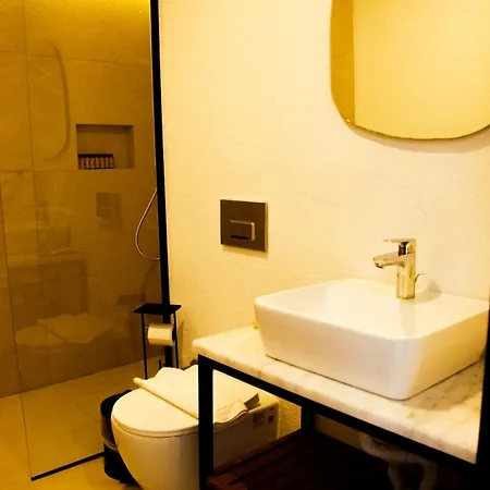 Glitz Otel