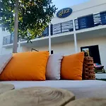 Glitz בודרום